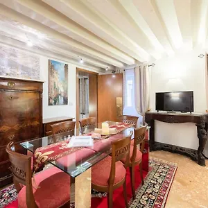 Ca' Del Carro Family Apartamento